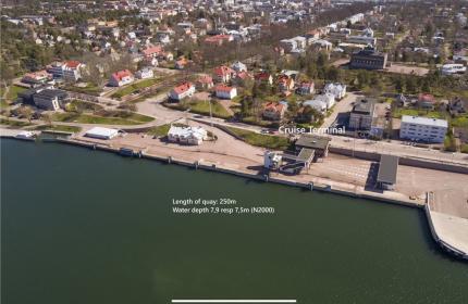 Befintlig kryssnings kaj