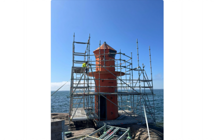 Renovering av fyr i Föglöskärgård