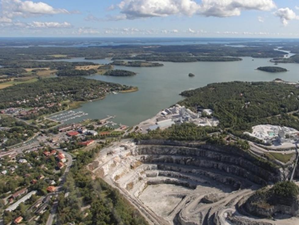 Finncement Paragas